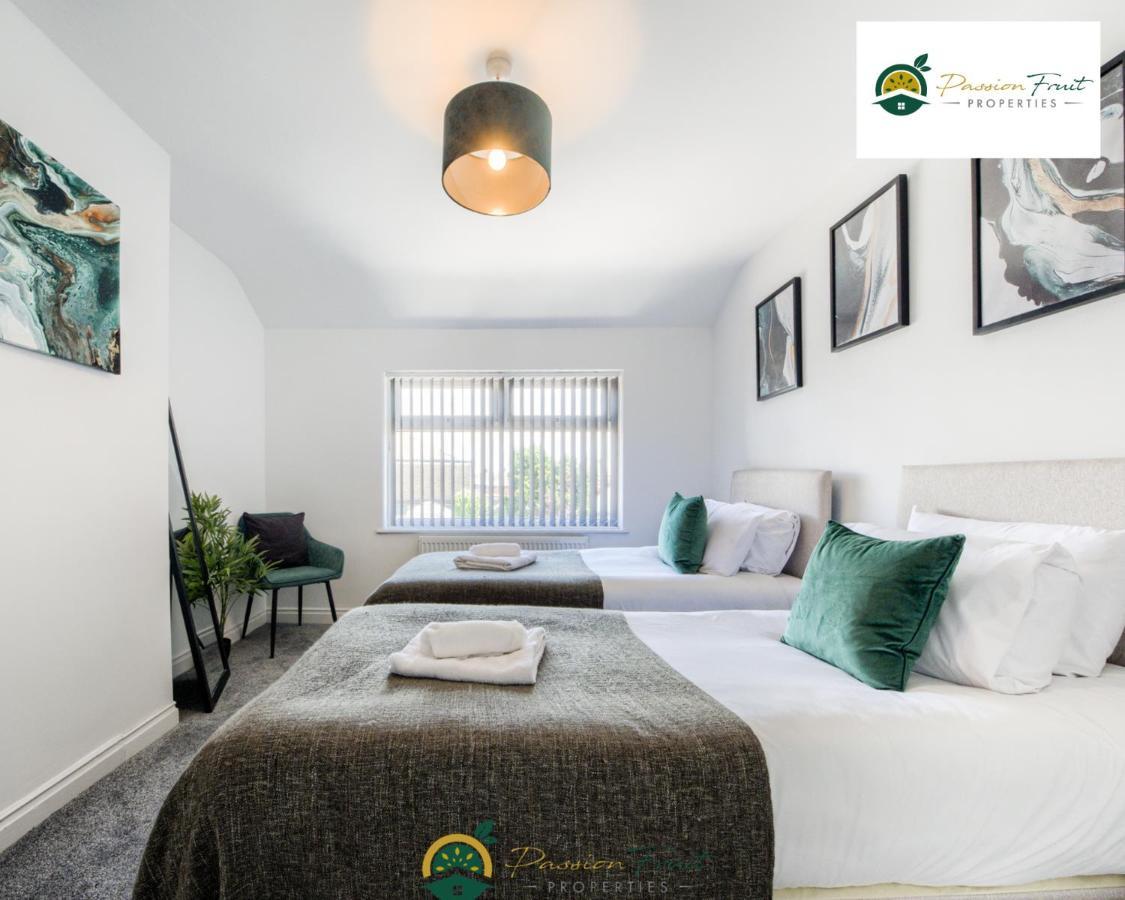 3 Bedroom Coventry House By Passionfruitproperties With Free Wi-Fi, Large Garden And Driveway - 52Nrc Экстерьер фото
